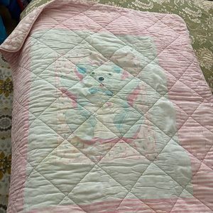 comforter for crib